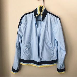 Nike Jacket with Pocket Clasps  CLOSET CLEAROUT 💞